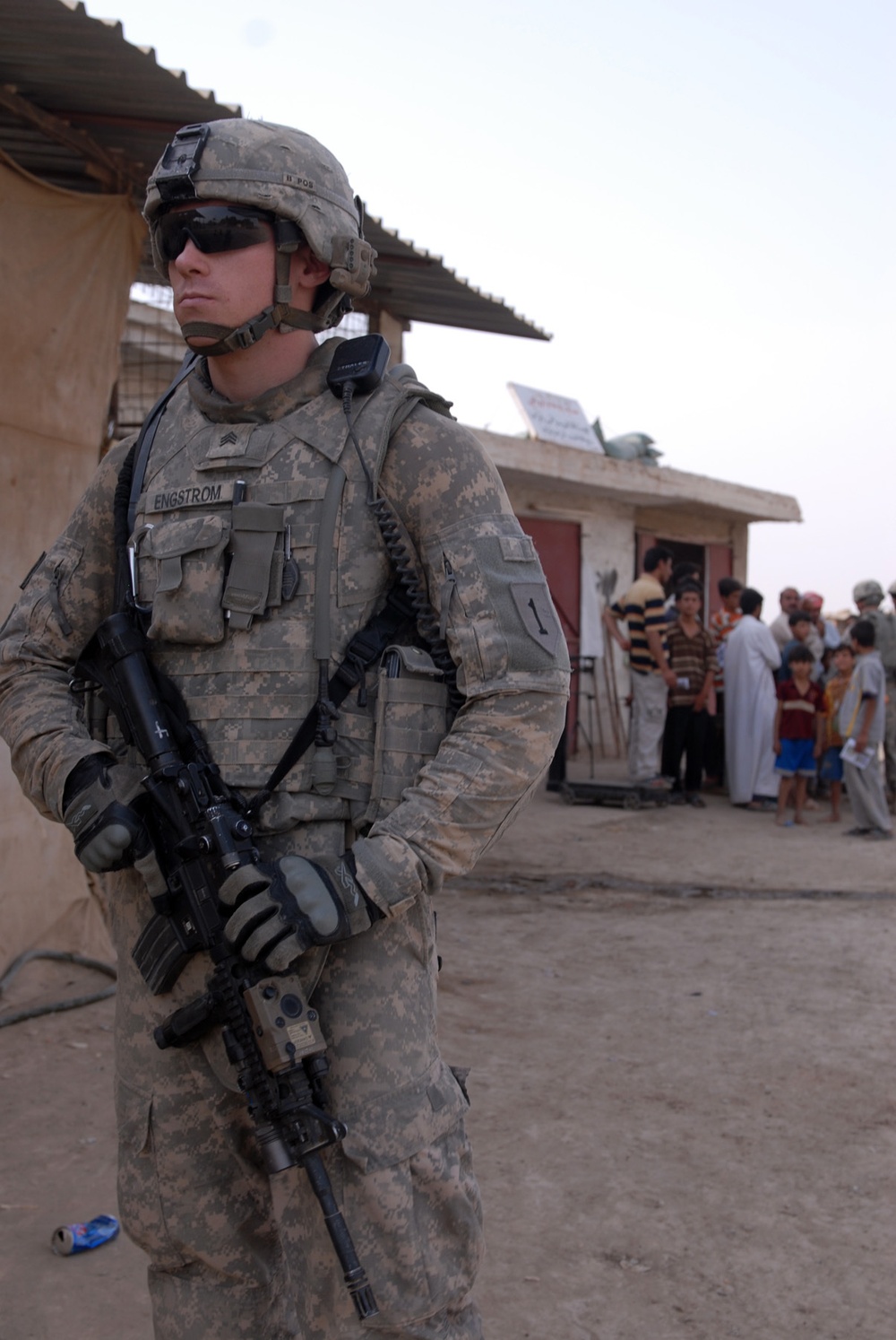 Dagger Brigade Soldiers Seek to Build Community Ties