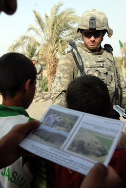 Dagger Brigade Soldiers Seek to Build Community Ties