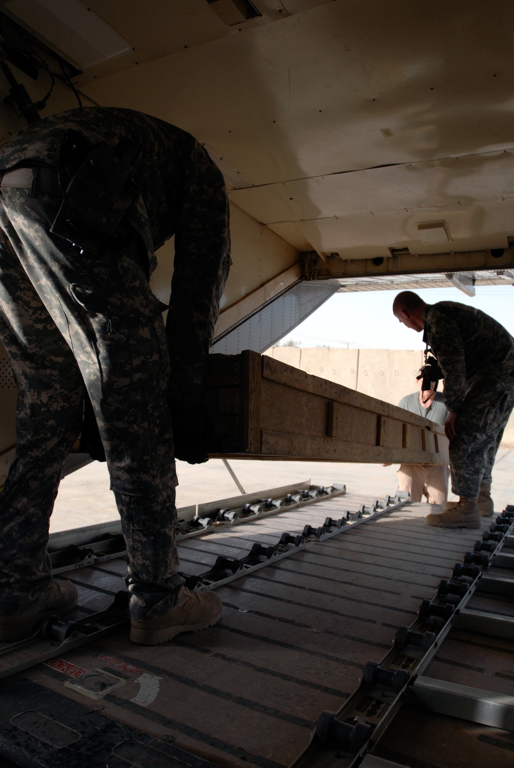 Alaska's Sherpas sustain Coalition forces across Iraq