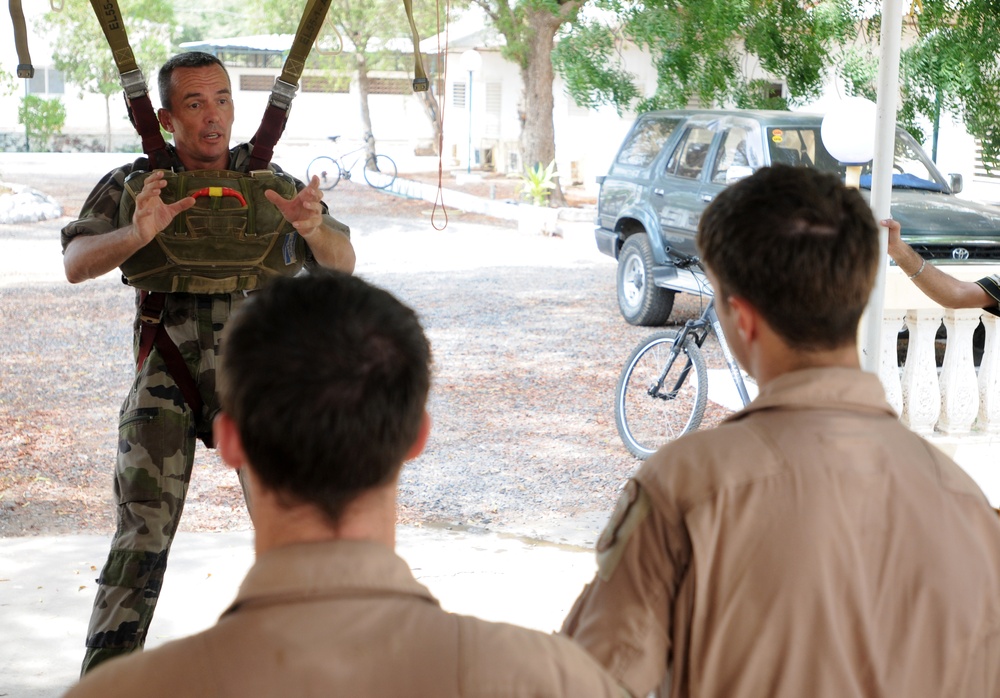 U.S. service members train with French Foreign Legion