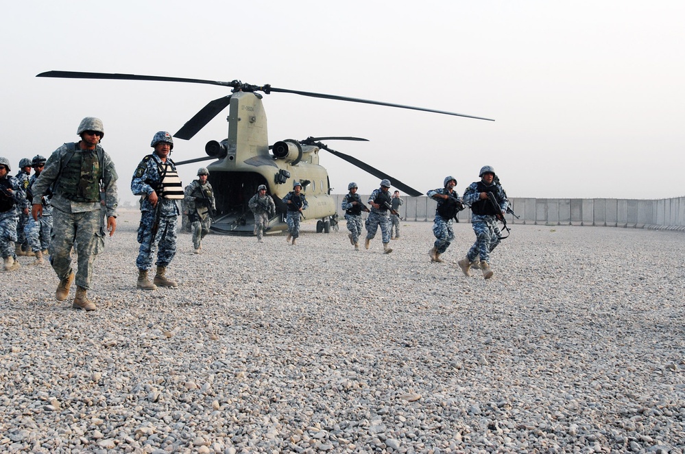 Iraqis lead air assault