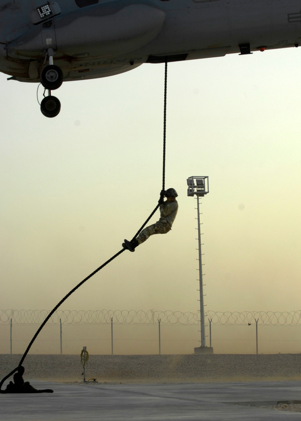 DVIDS - Images - 9th Regional Commando Battalion fast-rope and helo ...