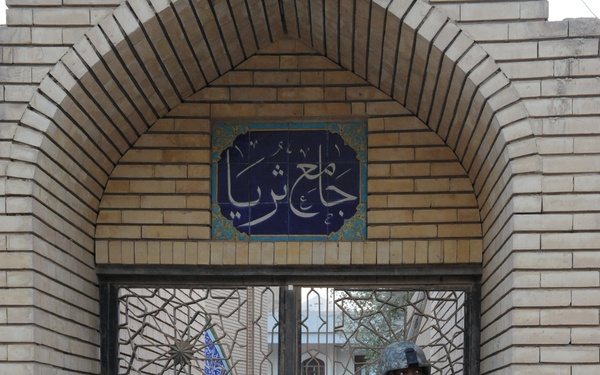 Iraqi forces search for improvised explosive device making materials