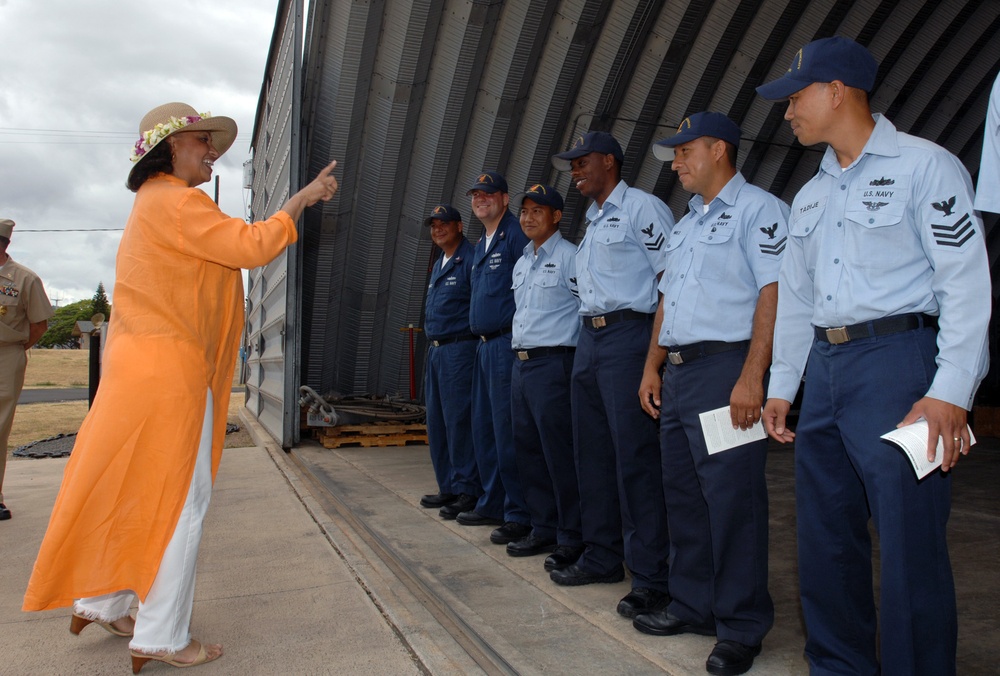 Hollywood Handshake Military Appreciation Tour