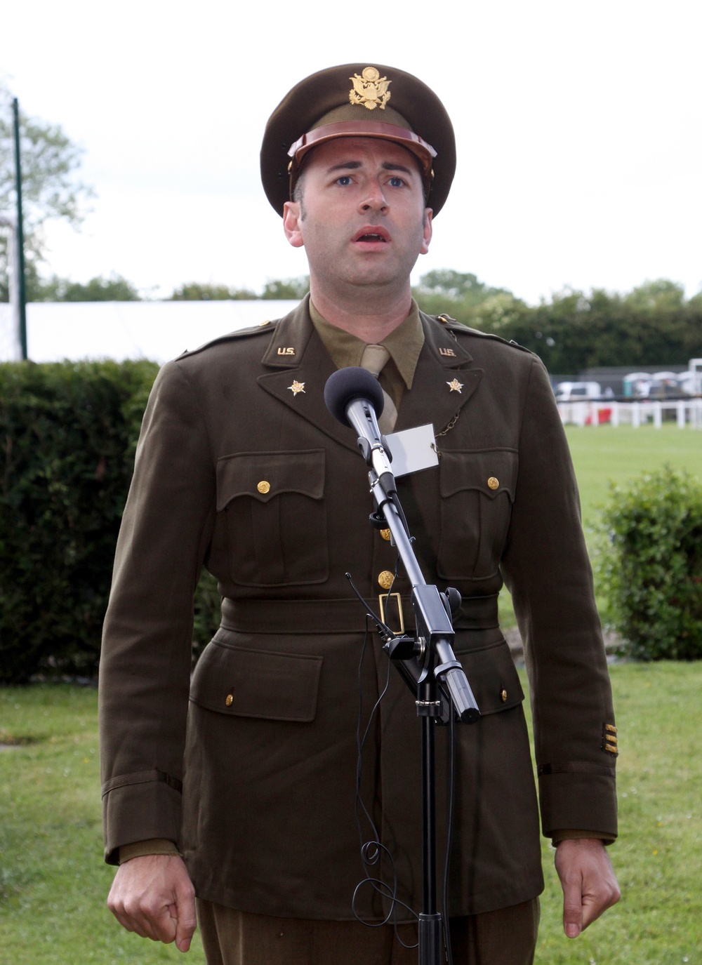 Ste. Mere Eglise honors troops who fought during D-Day invasion