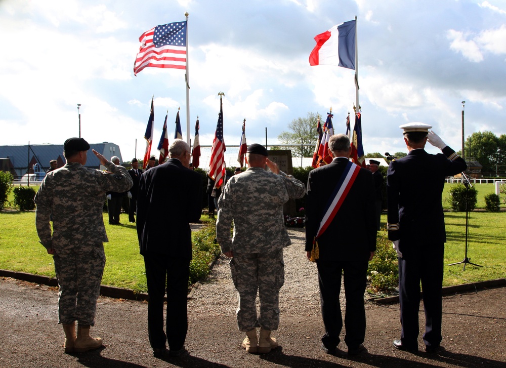 Ste. Mere Eglise honors troops who fought during D-Day invasion