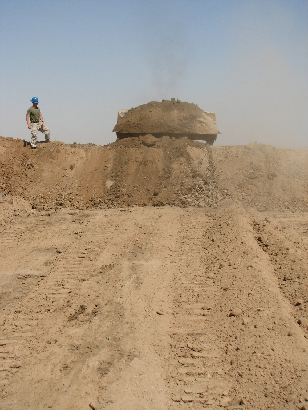 Marines use heavy equipment