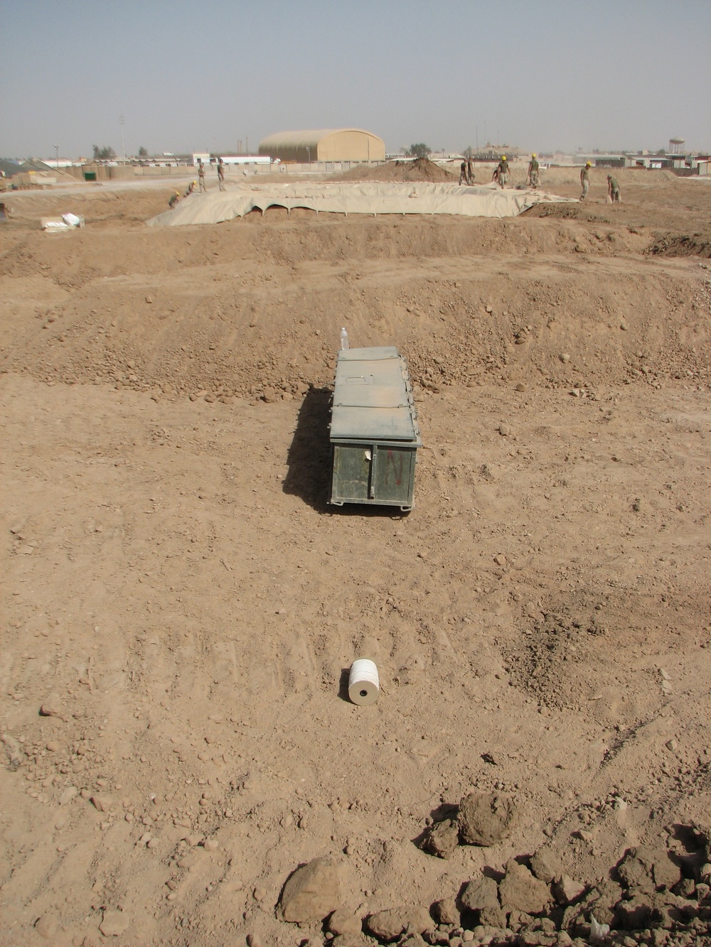 Marines construct fuel berm