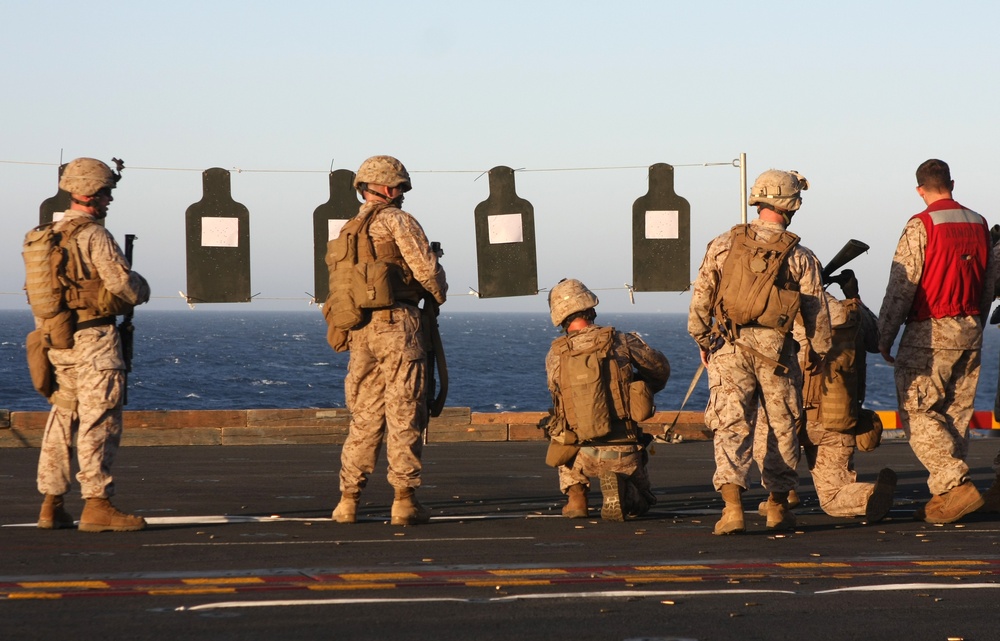 22nd Marine Expeditionary Unit conducts stress shoot aboard USS Bataan