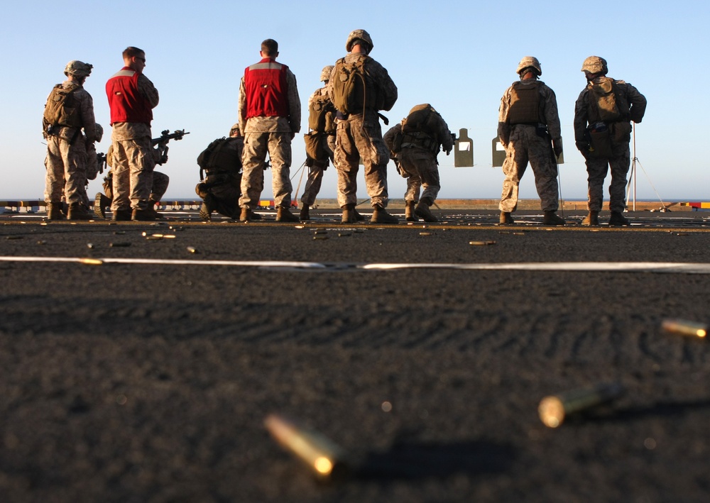 22nd Marine Expeditionary Unit conducts stress shoot aboard USS Bataan
