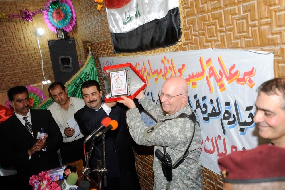 U.S. Soldiers kiss &quot;sugar shack&quot; goodbye: Highlander Brigade vacates base at defunct sugar factory in Majaar Al Kabir