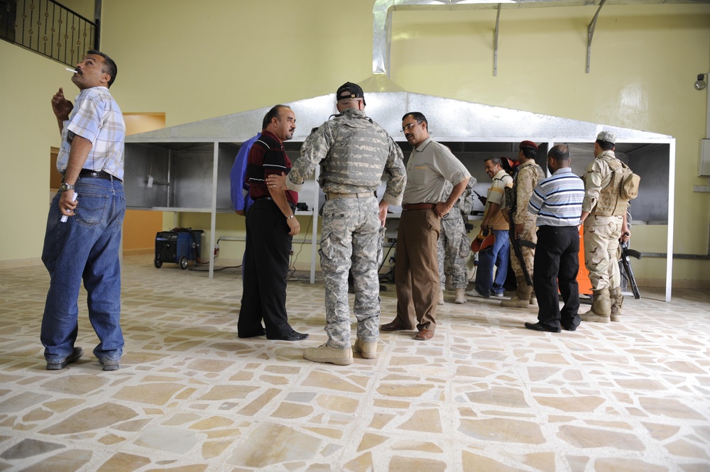 Soldiers Visit Steel Works Training Facility