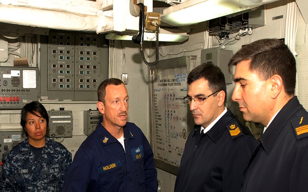 U.S. Marine Corps Forces South participates in Southern Exchange '09