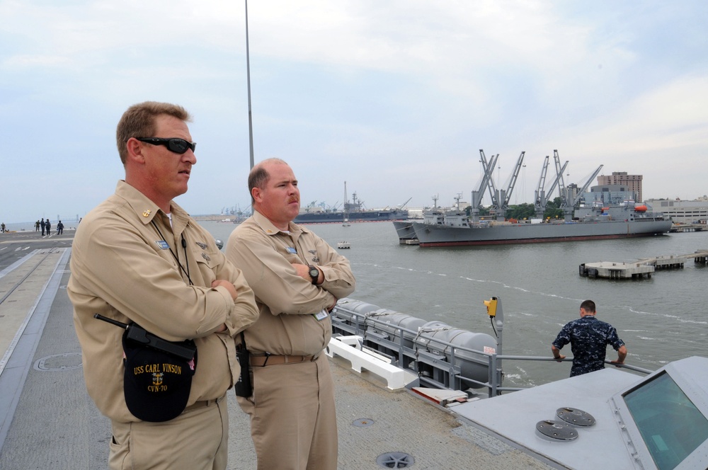 USS Carl Vinson pulls out for sea trails