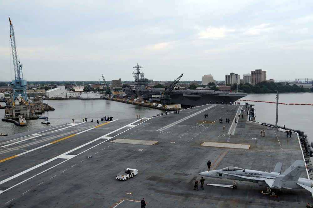 USS Carl Vinson pulls out for sea trials