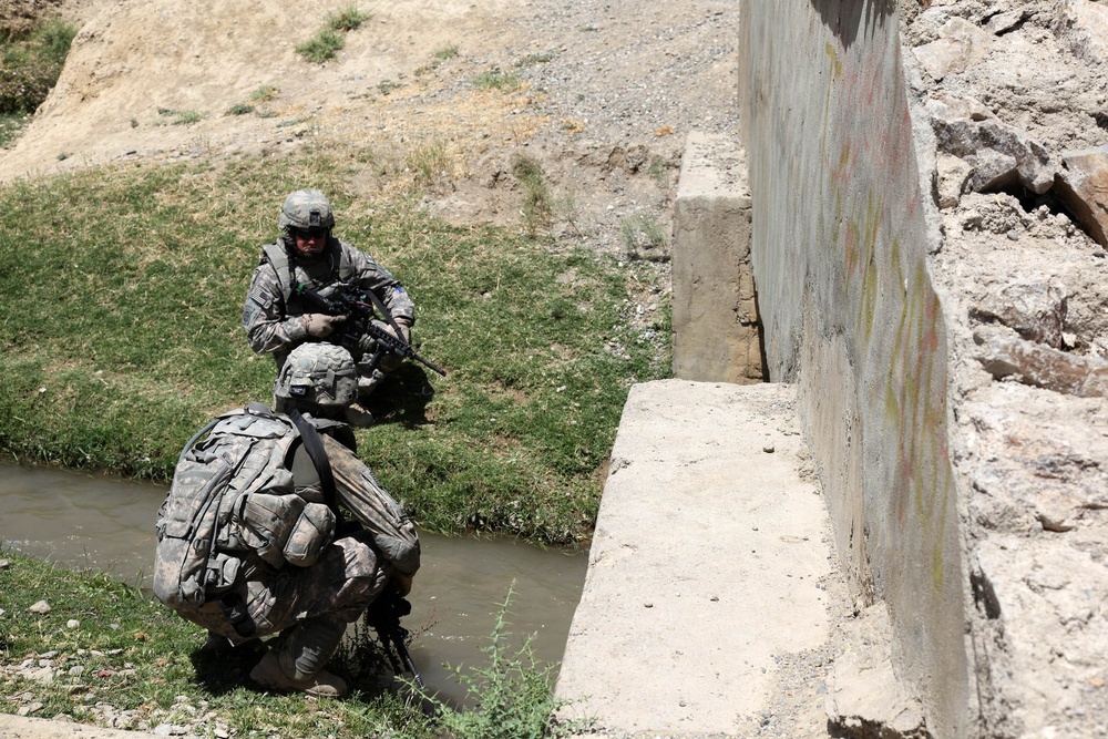 Task Force Gladius Conducts Patrol in Bagram District