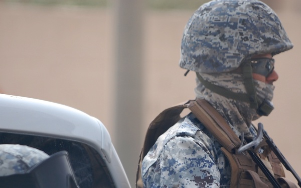 Iraqi National Police Partner With Rough Riders