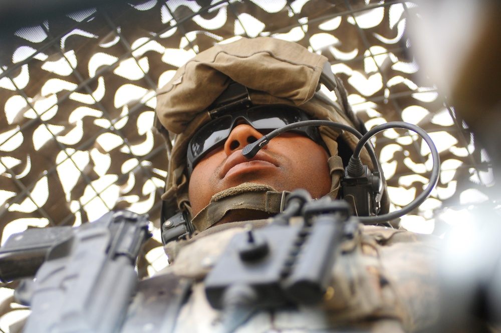 Iraqi National Police Partner With Rough Riders