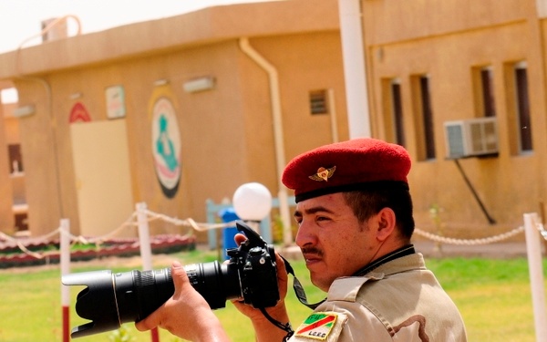 30th Soldier helps Iraqi division develop public affairs officer skills