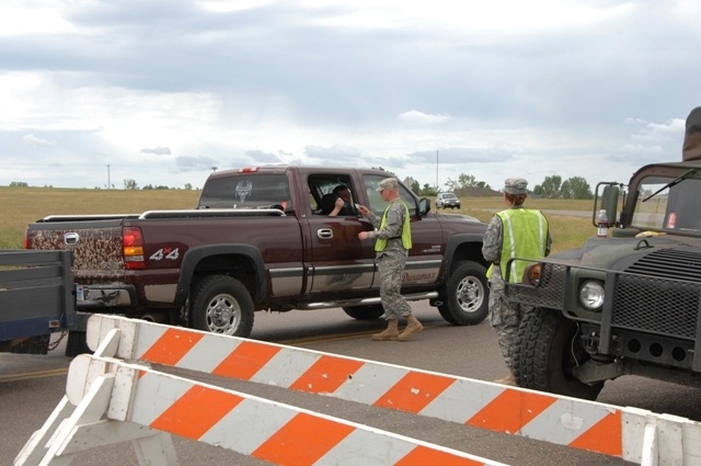 North Dakota Guard Assists Tornado-hit Town