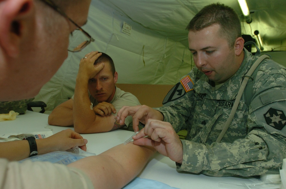 Combat Lifesaver Course Instructed during Operation Sandcastle 2009