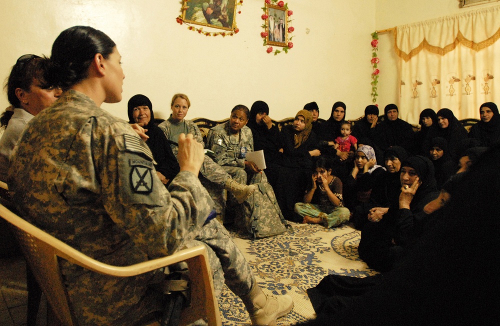 Women's Initiatives May Strengthen Iraqi Economy