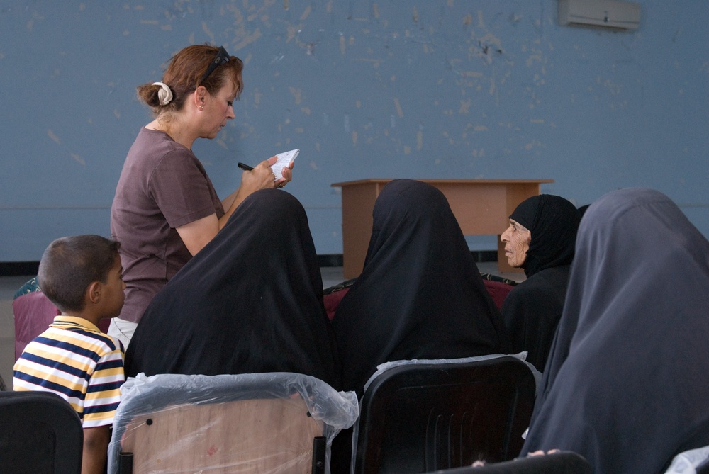 Women's Initiatives May Strengthen Iraqi Economy