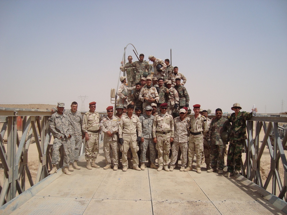 5th Iraqi Army Field Engineer Regiment and Joint Task Force Eagle Partner to Conduct Bridge Training