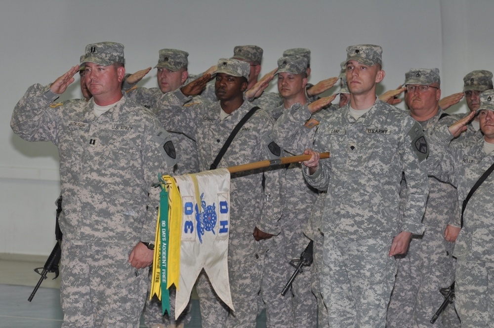 Tennessee Guardsmen hand reins to Connecticut Reservists