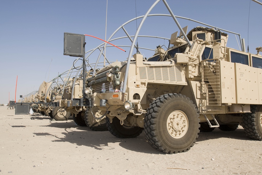 DVIDS - News - 3rd Sustainment Command (Expeditionary) Soldiers train ...