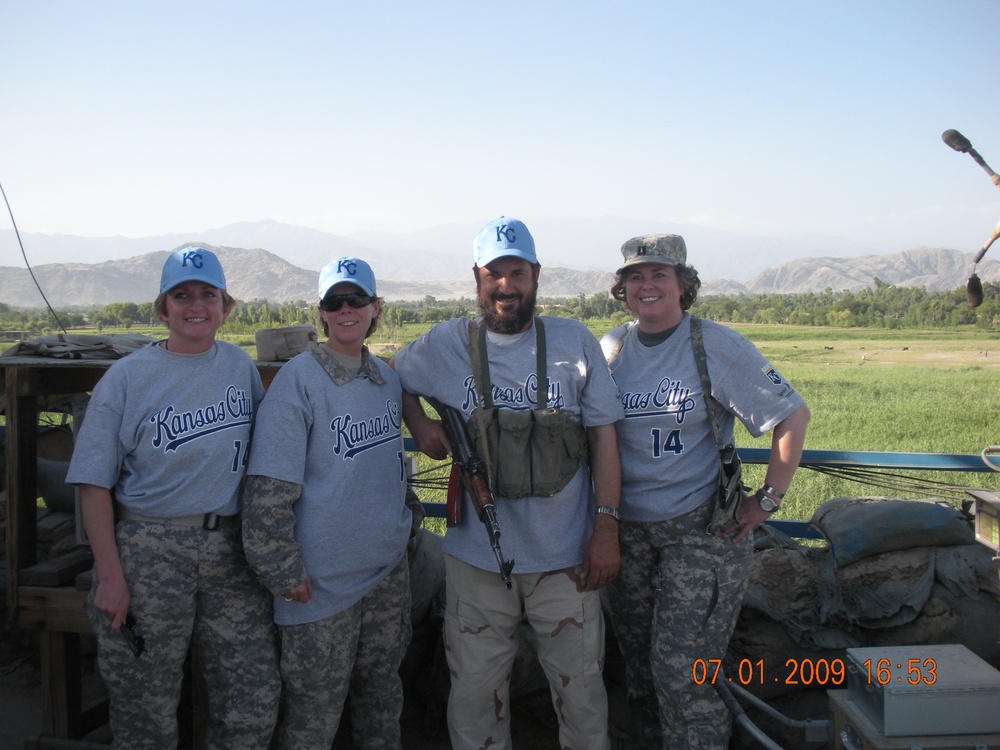 Royals, Fox Sports Honor Missouri Guard's Agribusiness Team