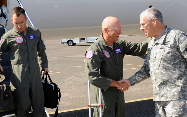 Gen. Renuart Visit to Portland Air National Guard Base