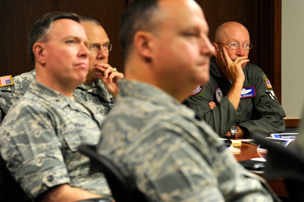Gen. Renuart Visit to Portland Air National Guard Base