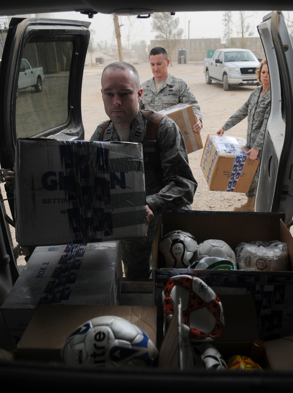 Airmen Donate to Community