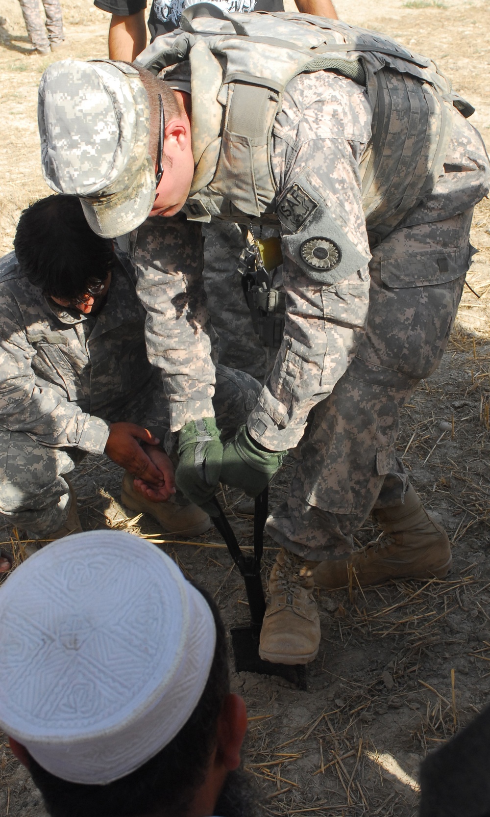 Soldiers teach Afghanistan's next generation of farmers