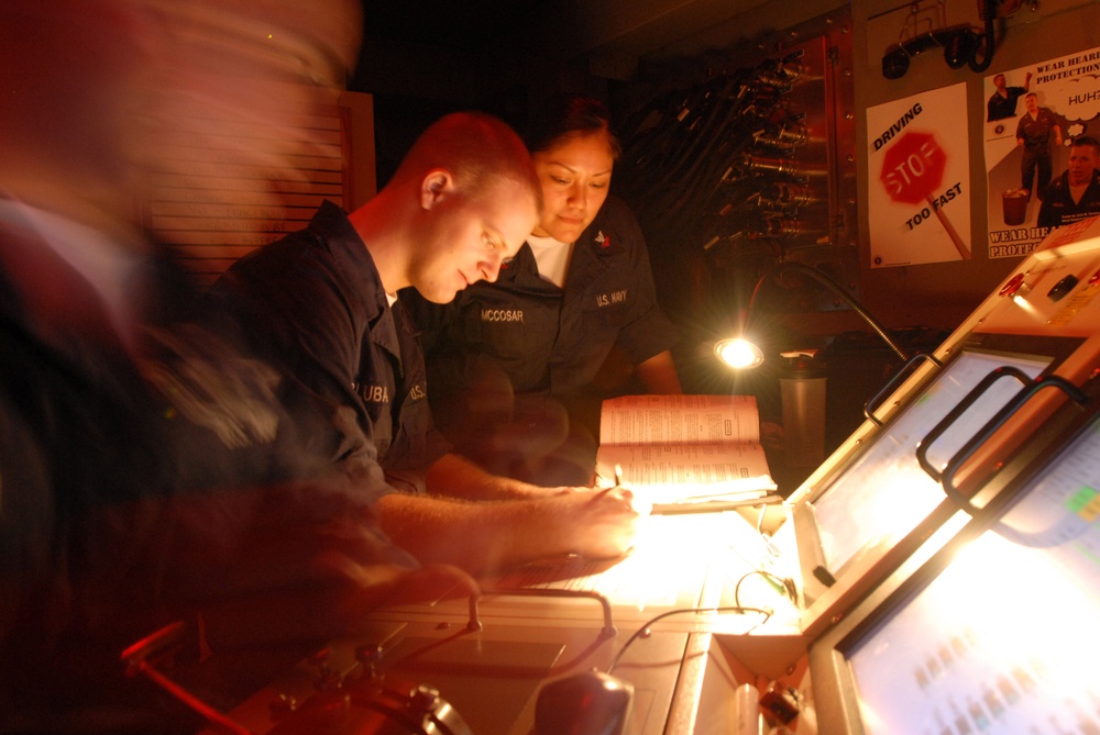 Sailors stay busy aboard USS Ronald Reagan