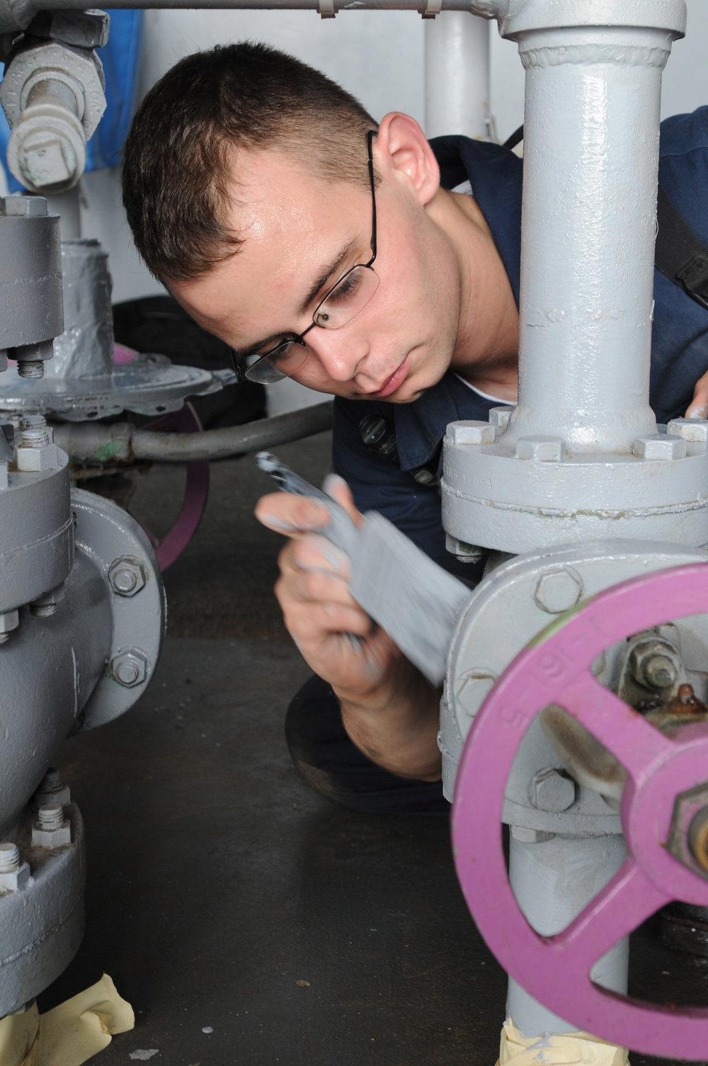 Sailors stay busy aboard USS Ronald Reagan