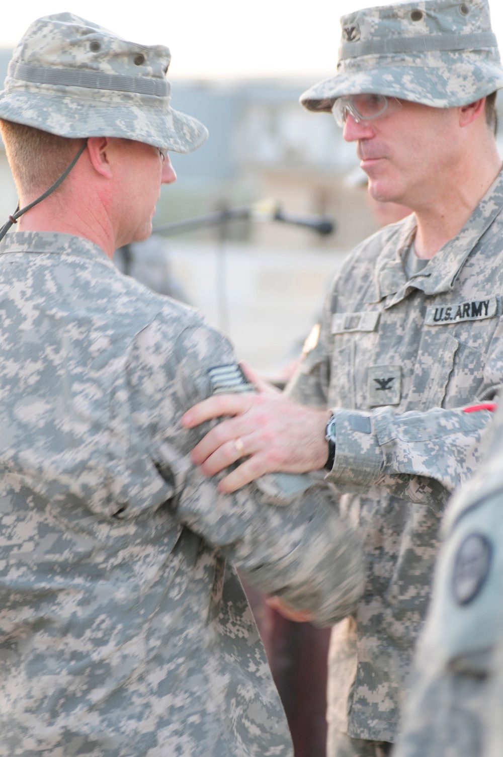 Old Hickory Soldiers receive combat patch