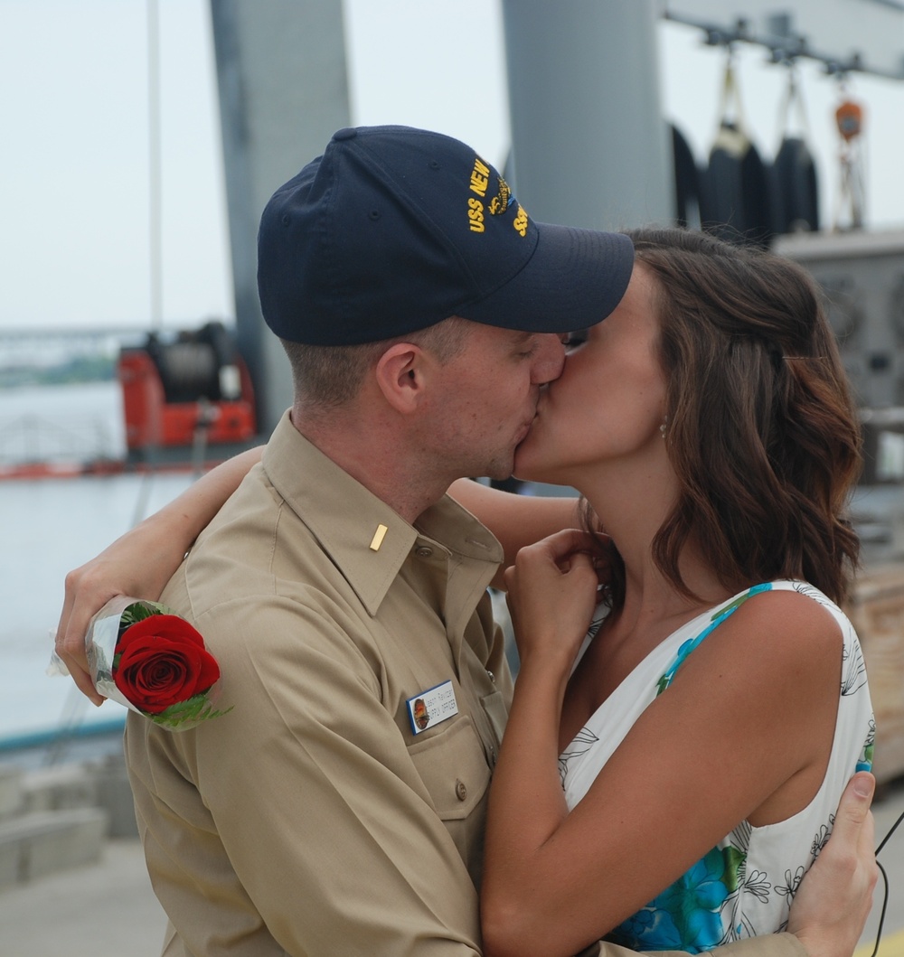 USS New Hampshire returns home