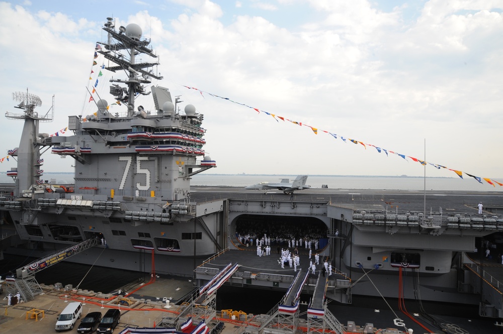 Fleet Forces Change of Command