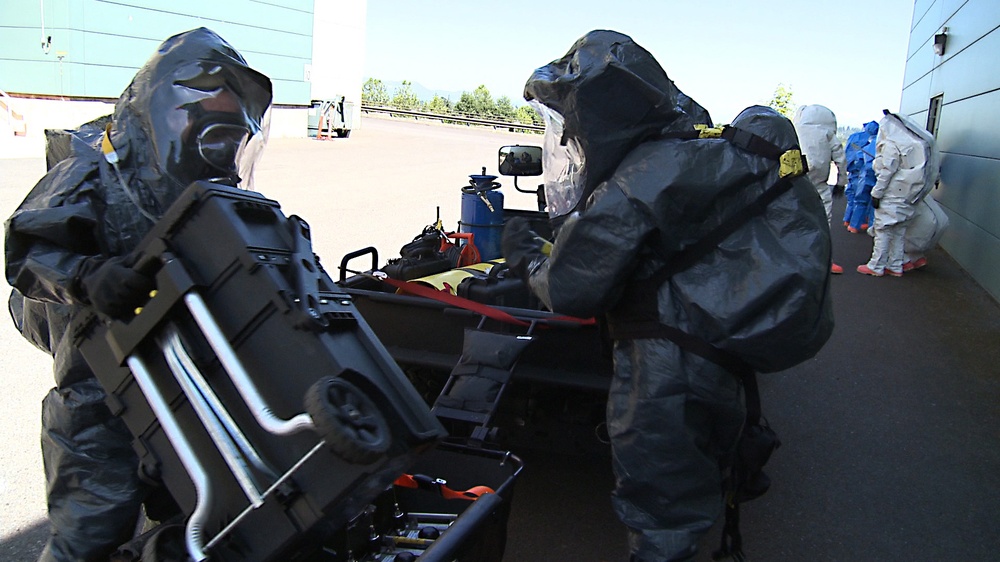 Oregon Army National Guard conducts joint exercise with the Eugene Fire and Police Departments