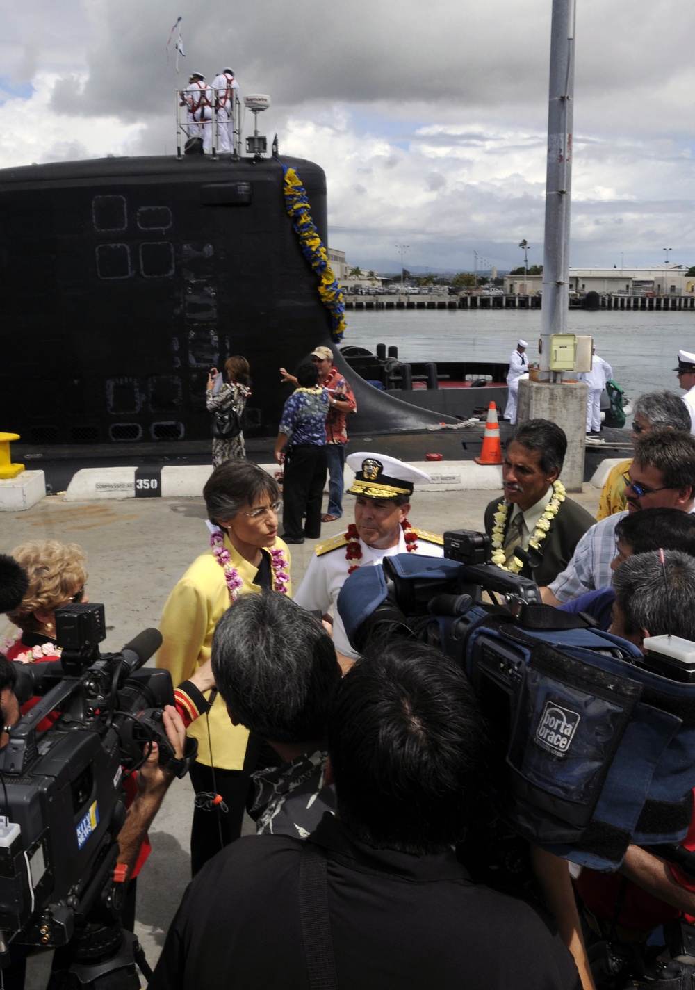 USS Hawaii Arrival