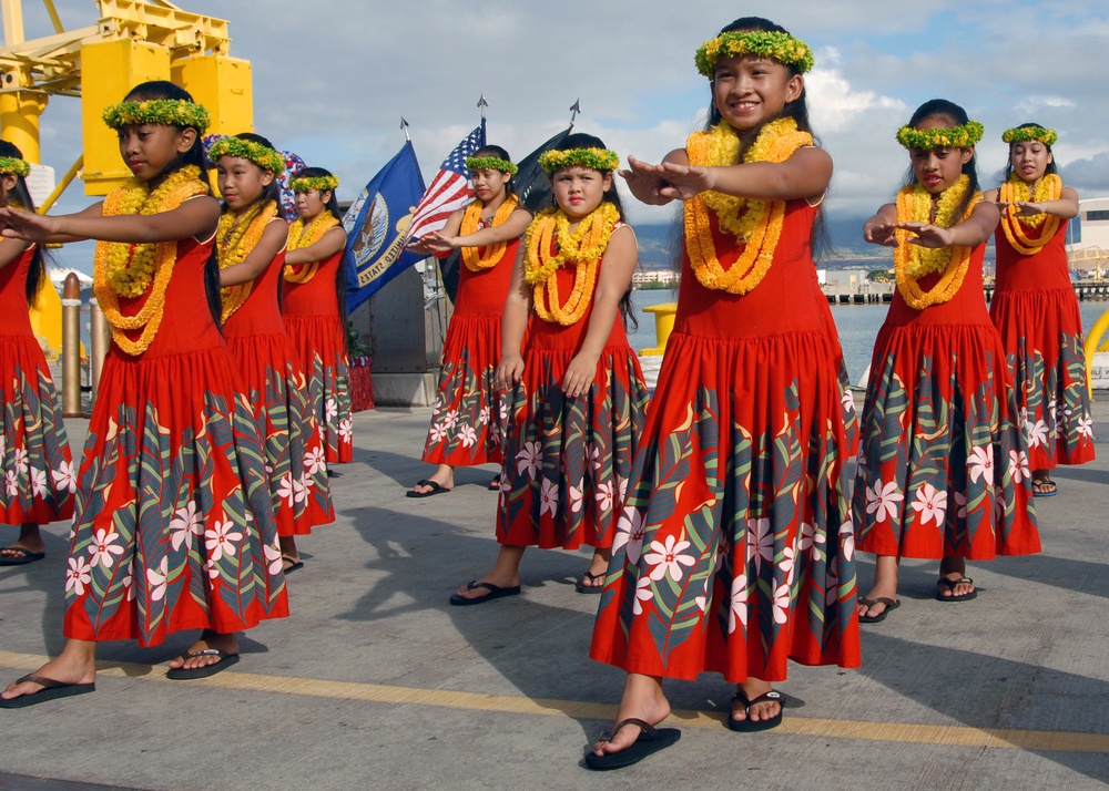 USS Hawaii returns home