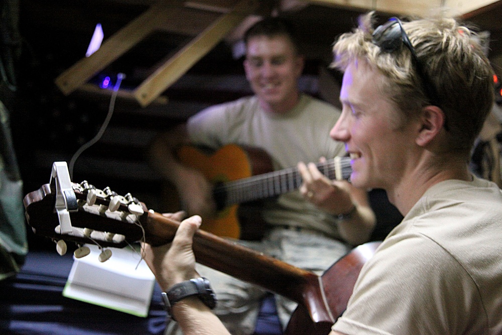 Soldiers find time to relax