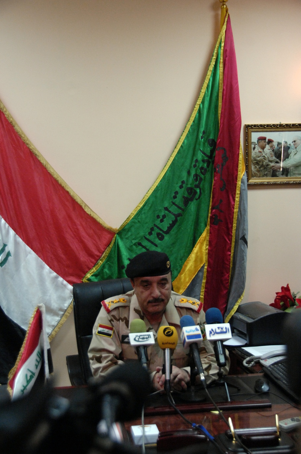 Iraqi &amp;amp; U.S. Army Leaders Meet