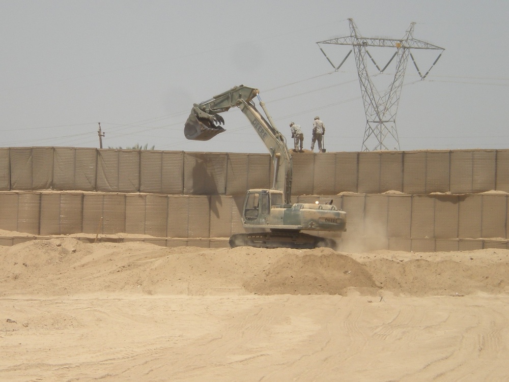 Engineers rebuild range at Combat Outpost Carver