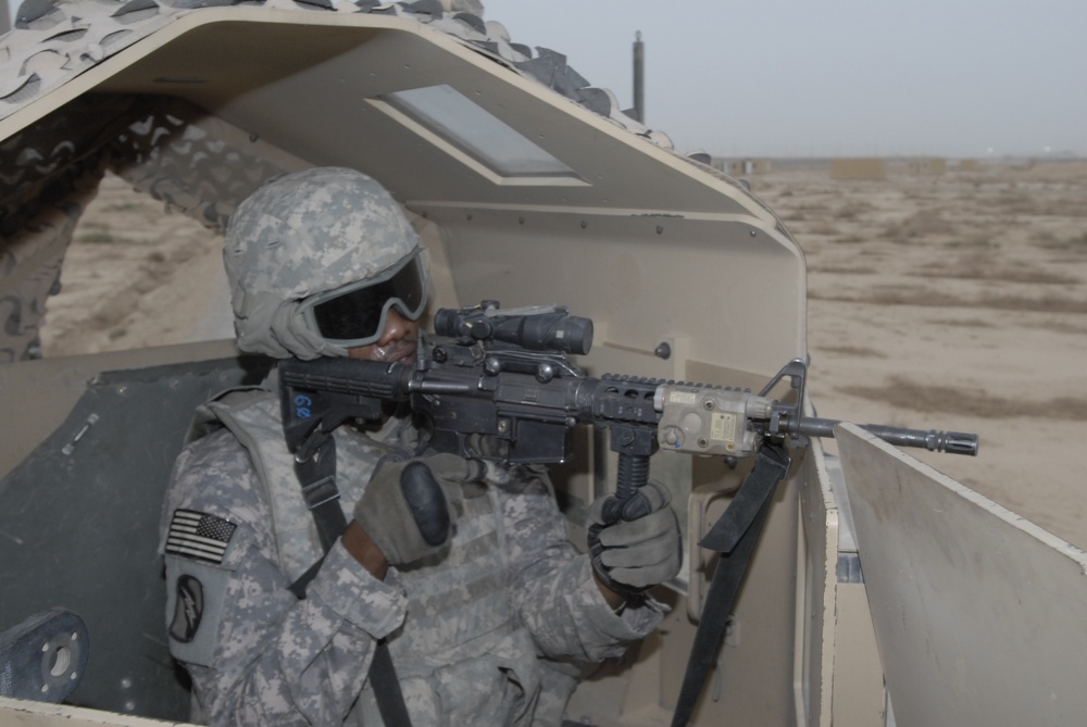 Mississippi National Guardsmen Learn to Identify Improvised Explosive Devices