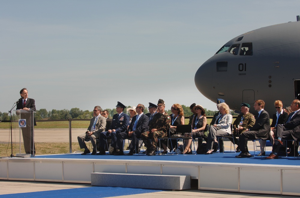 11 European Nations, U.S. Activate Ground-breaking Heavy Airlift Wing:30-year Partnership to Share C-17s in Global Operations
