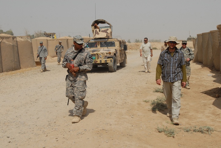 Iraqi army soldiers train for route clearance operations