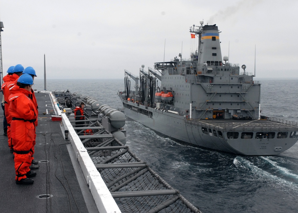 USS Nimitz takes on supplies